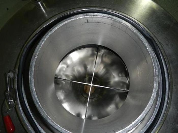 Used 9.5 cu ft B and G tote,