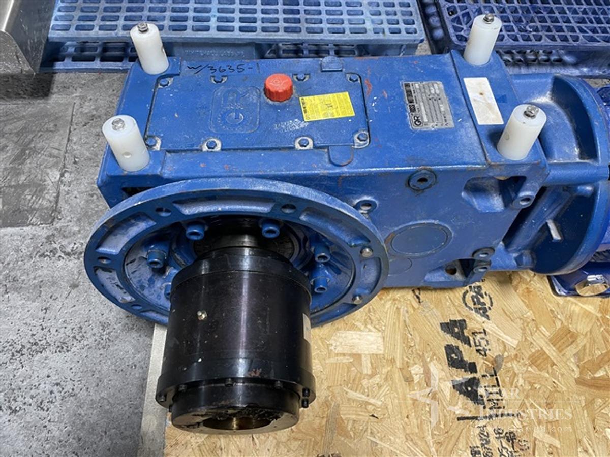 Used Zanchetta Canguro Bin Blender, Model 2000 FS
