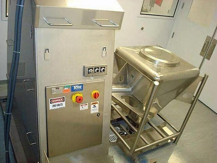 Used Tote Systems 10 c.f. Bin Blender w/ 3 Bins