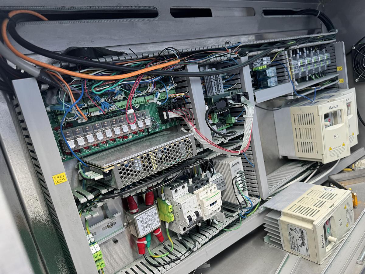 Used CVC 8-spindle Capper w/ Elevator & Conveyor