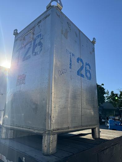 Used Stainless Steel 550 Gallon Tote