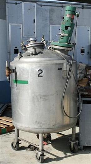 Used 175 gallon Mueller Jacketed Tank w/ Lightnin Mixer