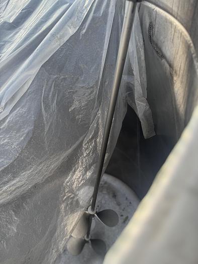 Used Tank, 800-Gallon, Stainless Steel, Agitated, MIX-MOR Mixer