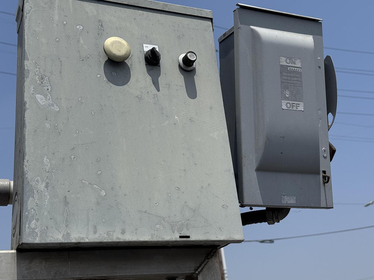 Used 300 gallon Mueller Jacketed Tank w/ Mixer