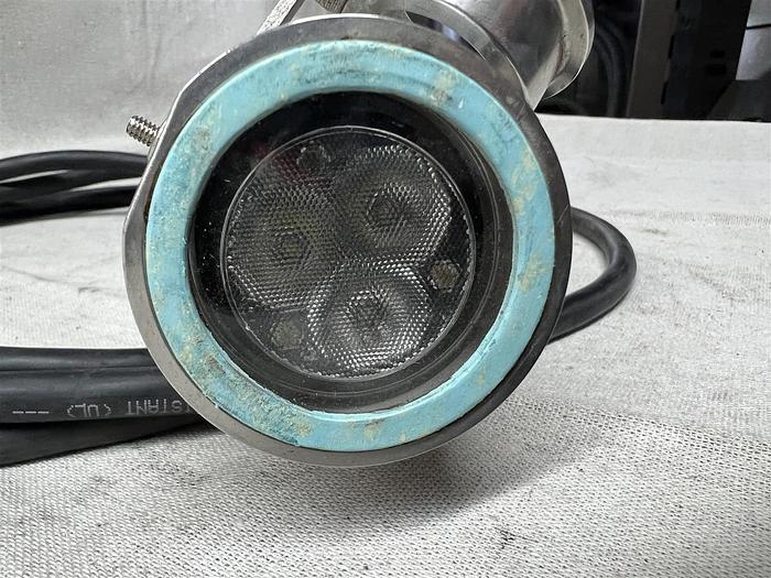 Used Papailias Lamp for Damp Conditions