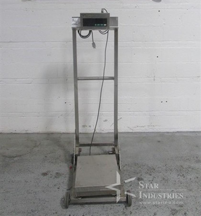 Used 16" X 19" METTLER TOLEDO SCALE