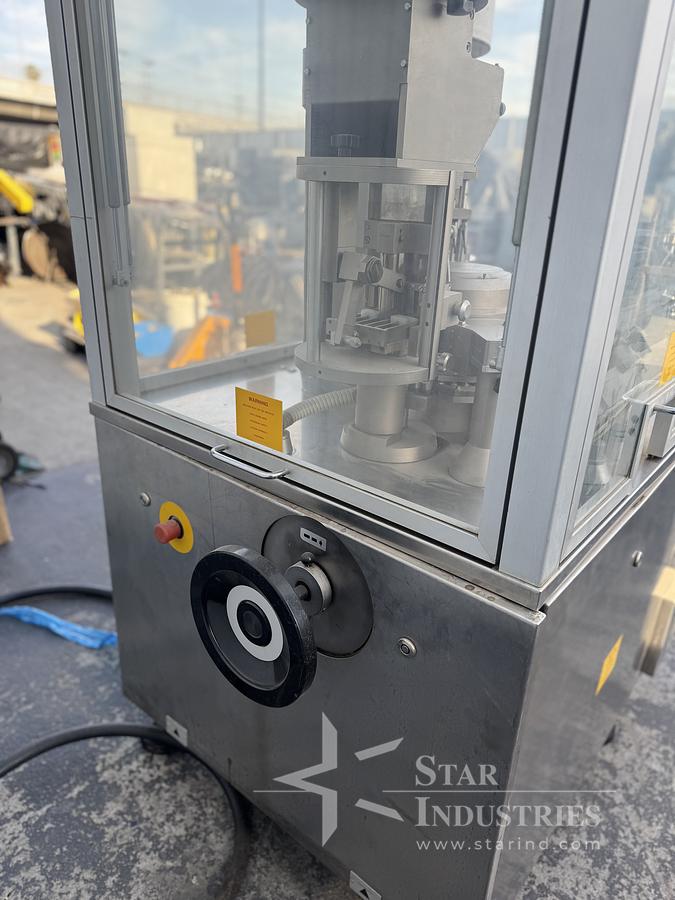 Used IMA Model Zanasi 40F Encapsulator