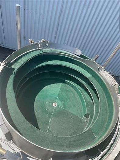 Used Cap Feeder