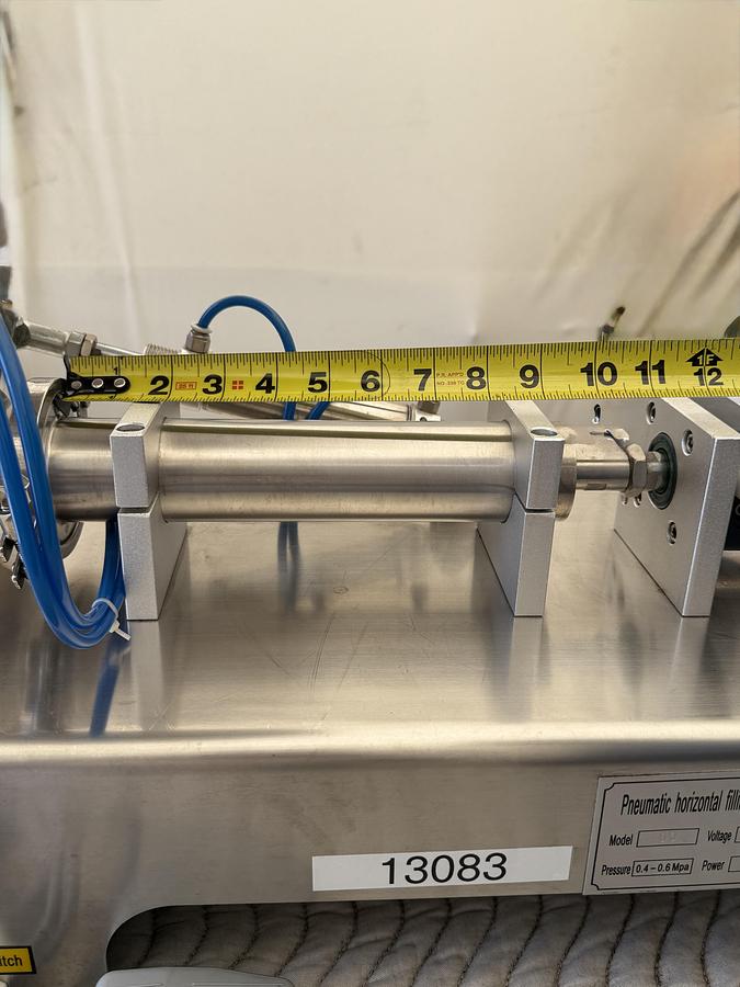 Used Pneumatic Horizontal Paste Filling Machine 