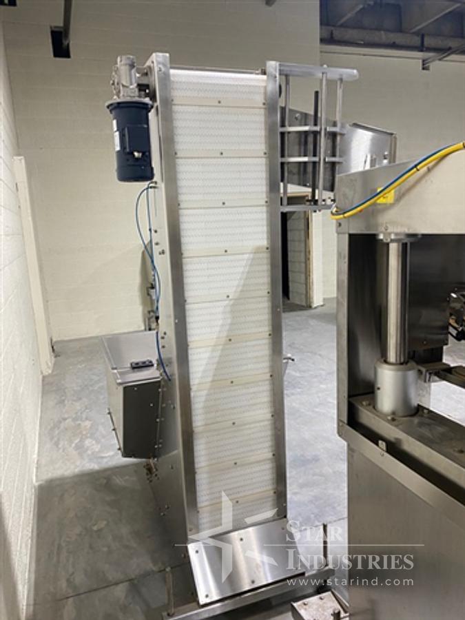 Used Acasi Spindle Capper TCAP-8-W, with elevator