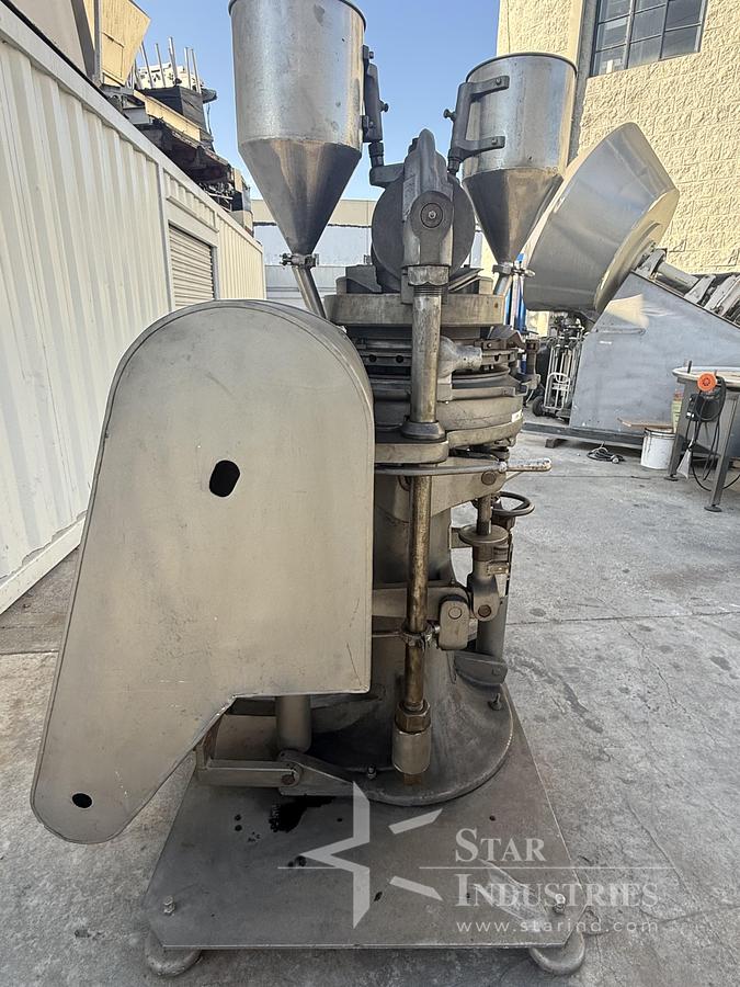 Used STOKES 27 STATION BB2 TABLET PRESS