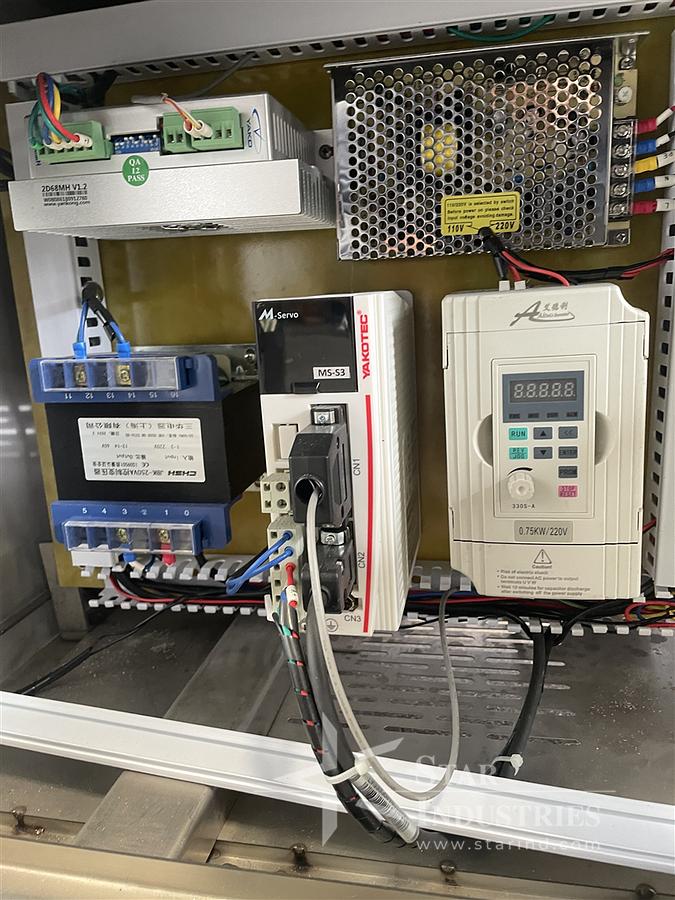 Used Wrap Labeler with Conveyor