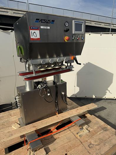 Used DeltaCap 4 Spindle Capper w/ Hopper/