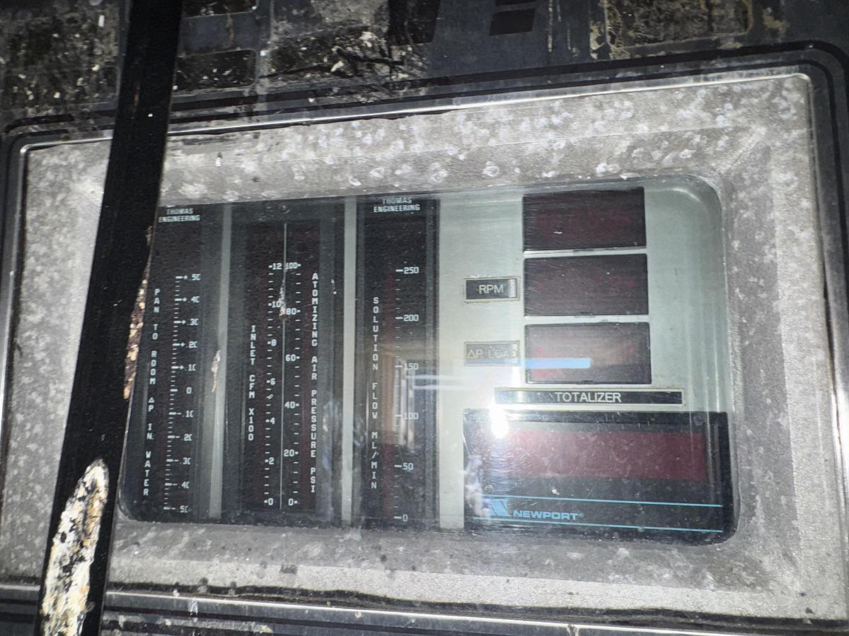 Used Thomas Compulab Coating Pan w/ 36", 24" & 12" Pans