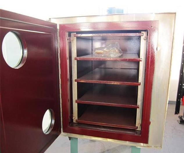 Used Stokes 338F-4 Vacuum Oven