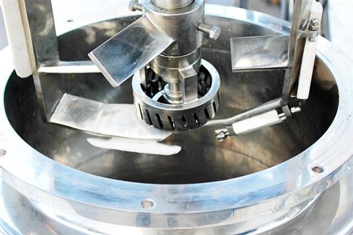 Used 30 Liter Triple-motion vacuum mixer skid