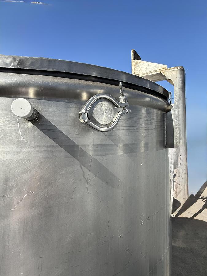 Used Tank, DCI 466 Gallon Stainless Steel Tank