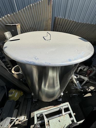 Used 200 Gallon S.S. Tank on wheels