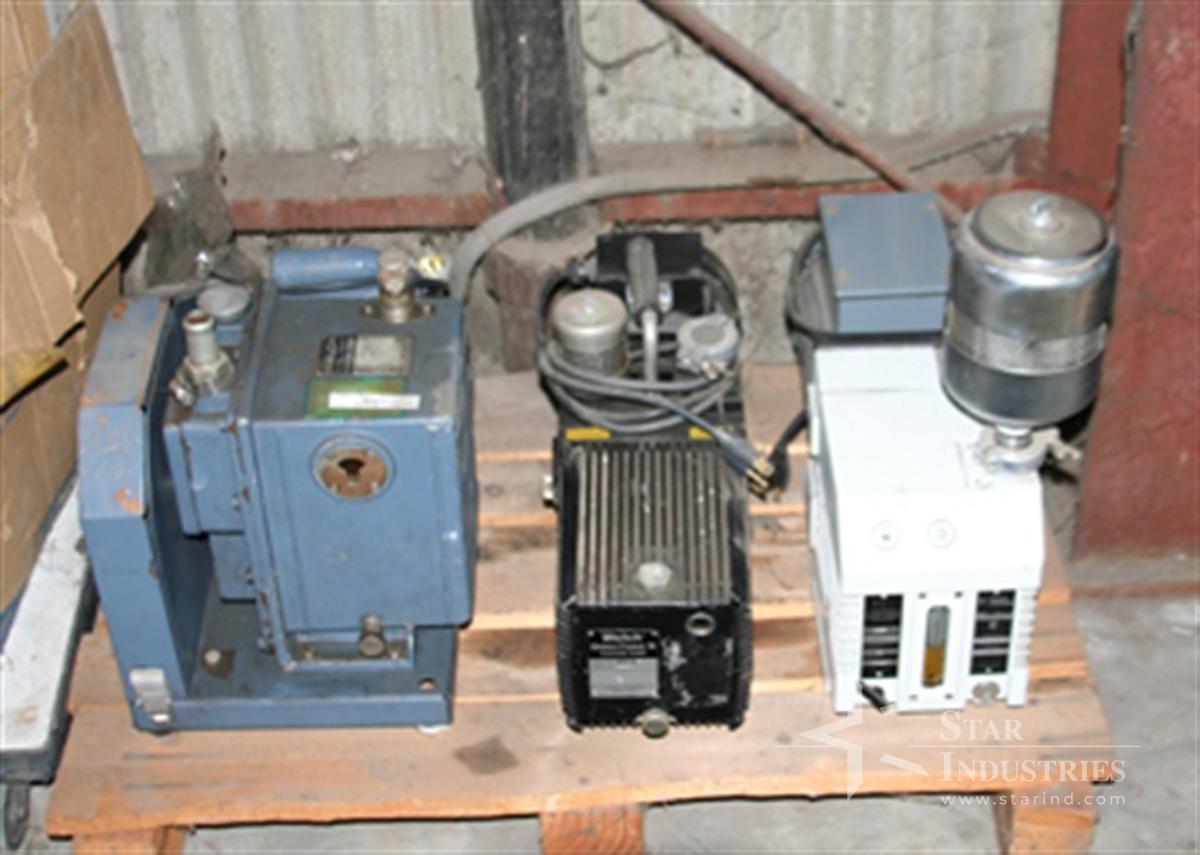 Used Labconco Freeze Dryer, lot of (2) w/ 3 Vacuum Pumps