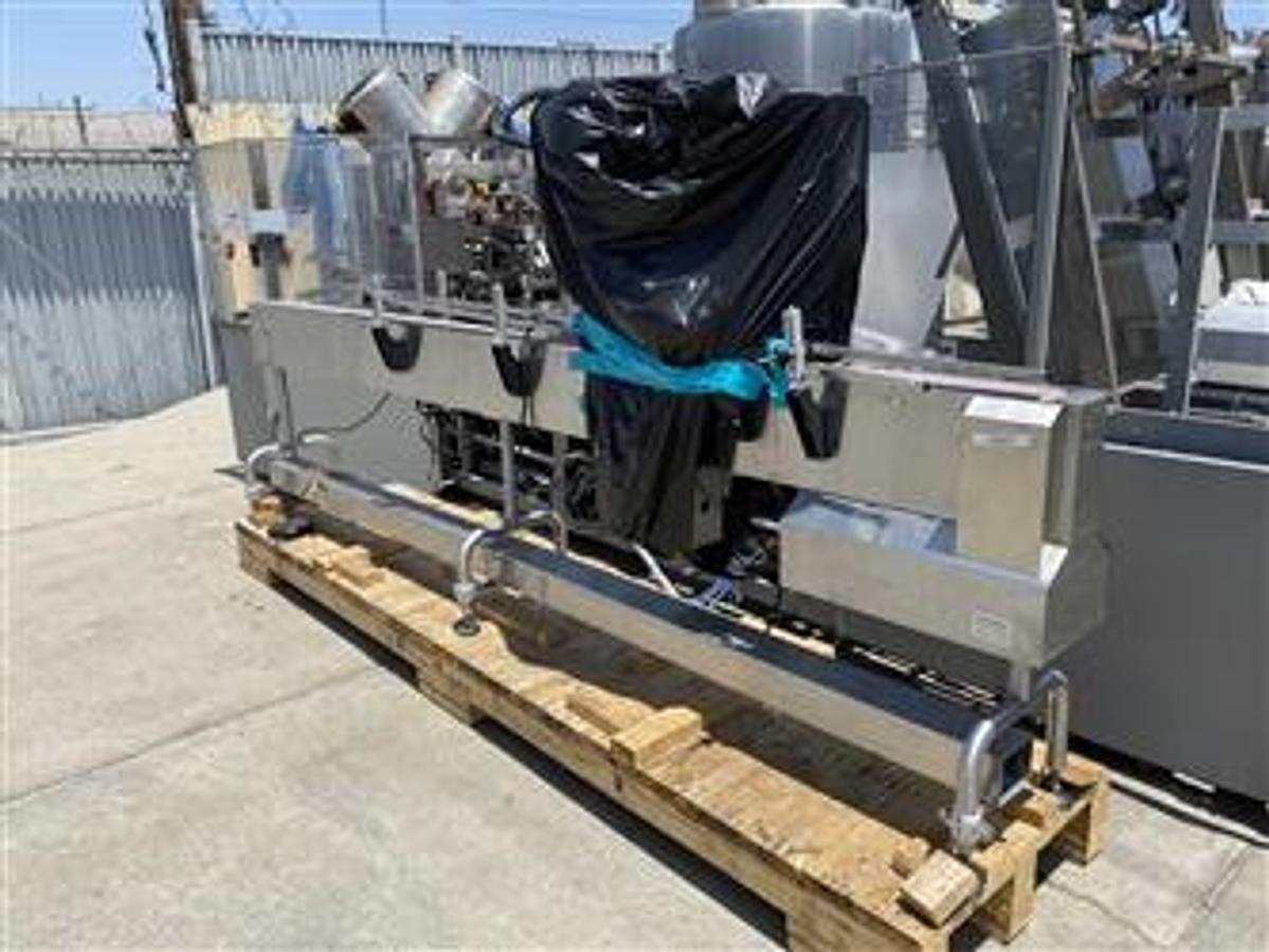 Used DT/Kalish Model 6540 Bottle Air Cleaner w/ S.S. Conveyor