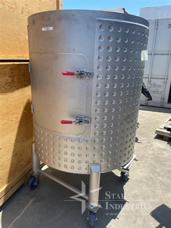 Used 1,000 liter Levtec Dimple-Jacketed Tank