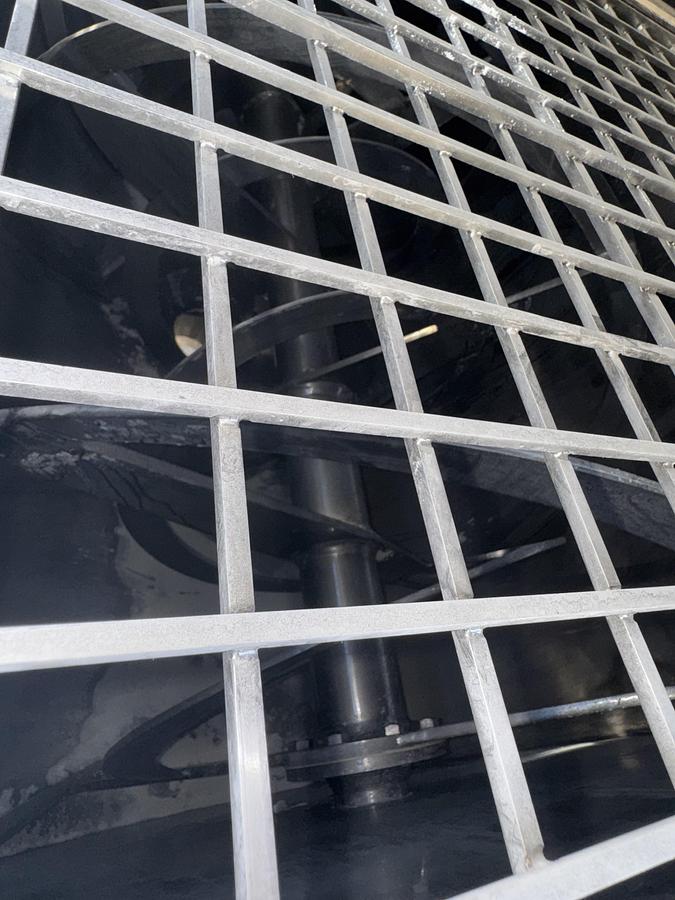 Used Axon Ribbon Blender