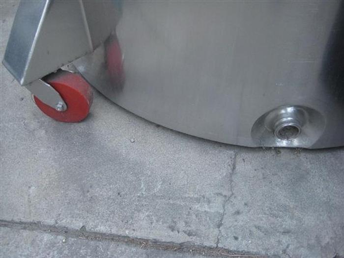 Used 750 Liter DCI Kettler with Side Sweep