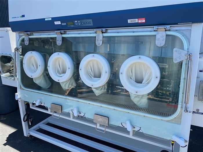 Used ESCO HPI-G3 Glovebox Isolator