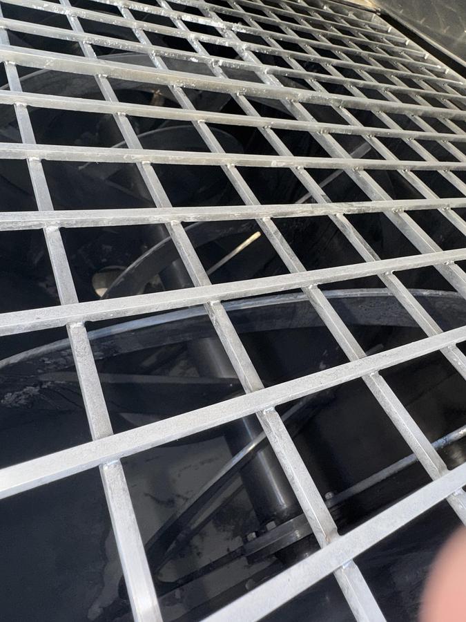 Used Axon Ribbon Blender