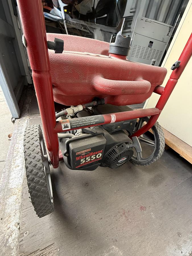 Used Homelite 5,550 Watt Generator