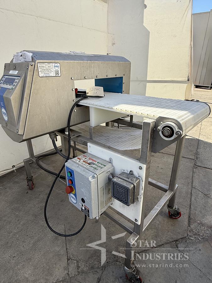 Used Loma Systems IQ3 Metal Detector