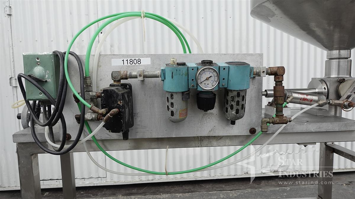 Used Single Piston Filler
