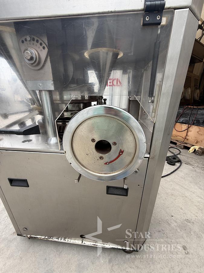 Used Adept Tablet Press