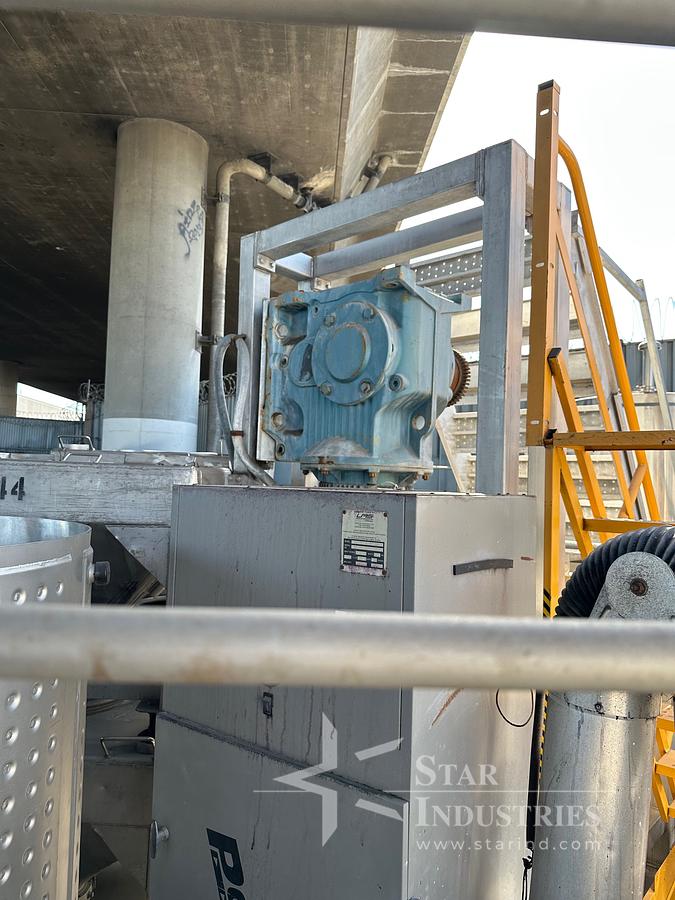 Used 110 Cubic Foot double Strong Scott Ribbon Blender, 60 h.p., w/ dust cover