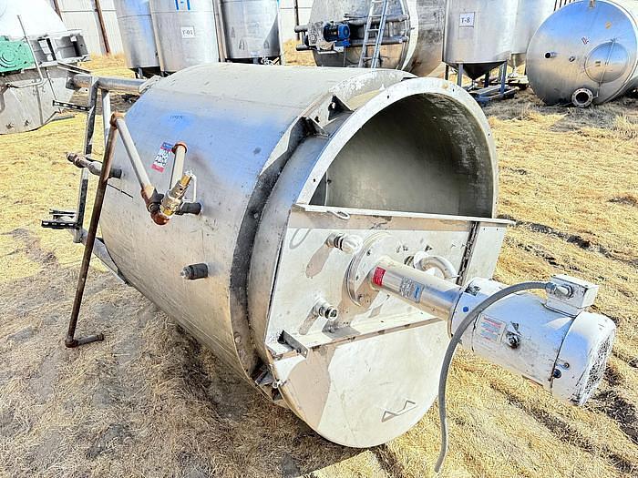 Used Tank, 750 Gallon, Stainless Steel, Jacket, Agitated