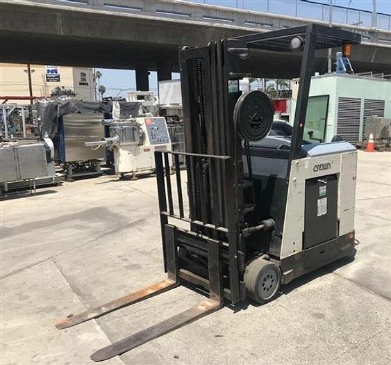 Used Pacific Conveyor Systems plastic mesh belt triple conveyor system