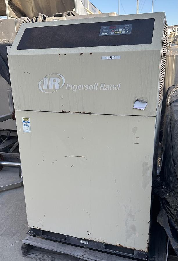 Used Ingersoll-Rand 127 cfm Air Compressor, Model SSR-EP30SE, 5 available