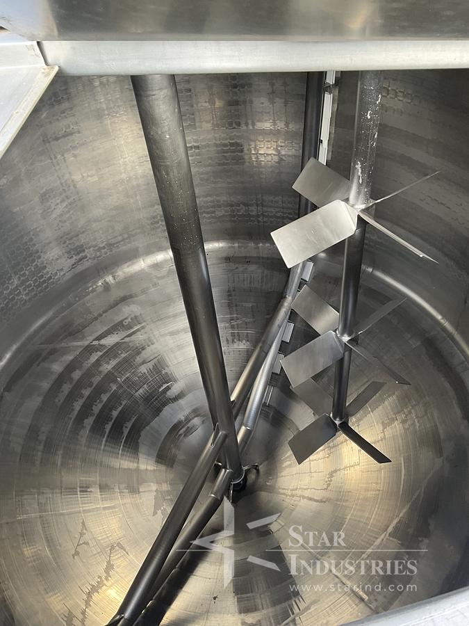 Used 5,000 Gallon S.S. Tank w/ Agitator and Side Sweep Scraper