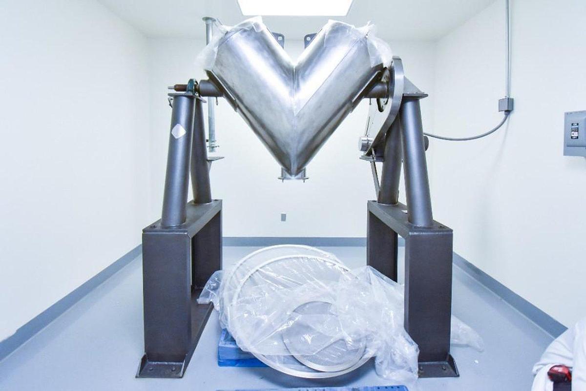 Used Blender, Patterson Kelley V- Blender 10 CU FT