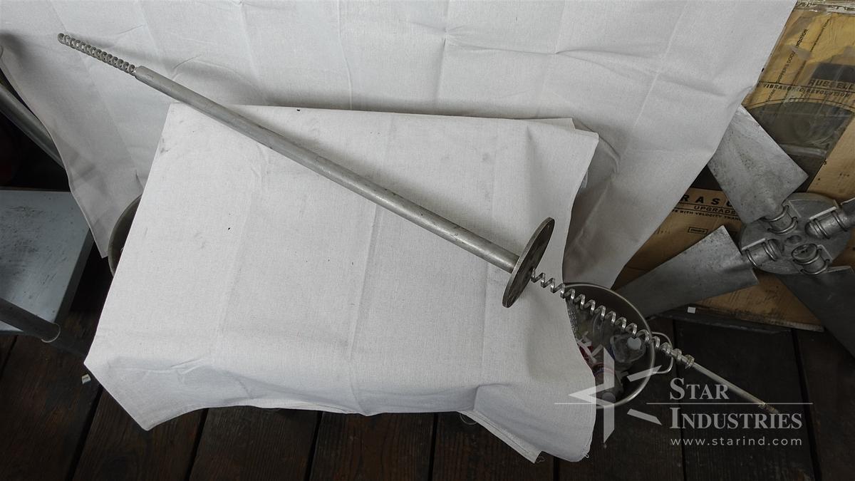 Used Conveyor Screw and Holder