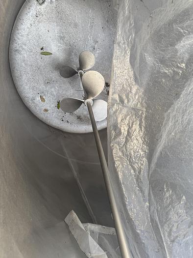 Used Tank, 800-Gallon, Stainless Steel, Agitated, MIX-MOR Mixer