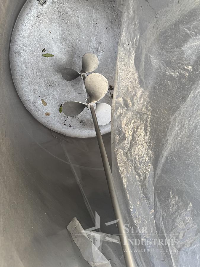 Used Tank, 800-Gallon, Stainless Steel, Agitated, MIX-MOR Mixer