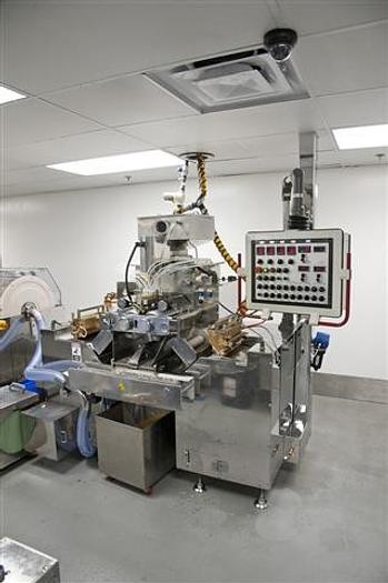 Used Bochang BCM-S6N Soft Gel Encapsulator