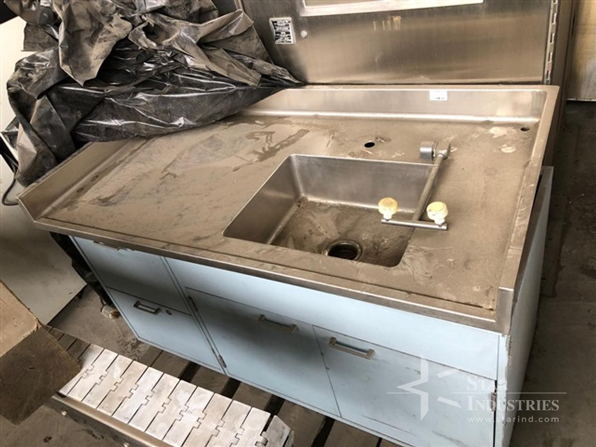 Used Stainless Sink and cabinets