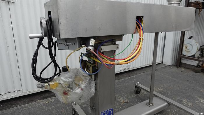 Used Single Piston Filler