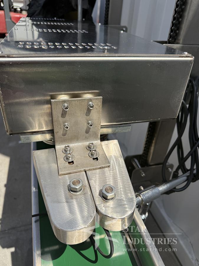 Used Vertical Sealing Machine