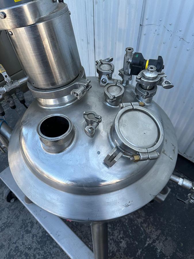 Used 50 liter DCI Reactor w/ Agitator