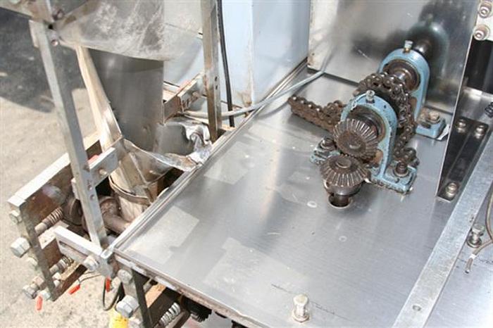 Used Pack Star Vertical Form/Fill/Seal w/ 6 Feeders & Date Stamp