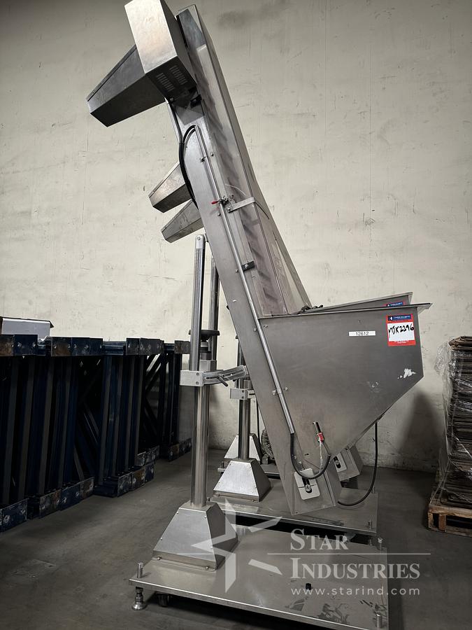 Used Pharma Pack Cleated Cap Elevator