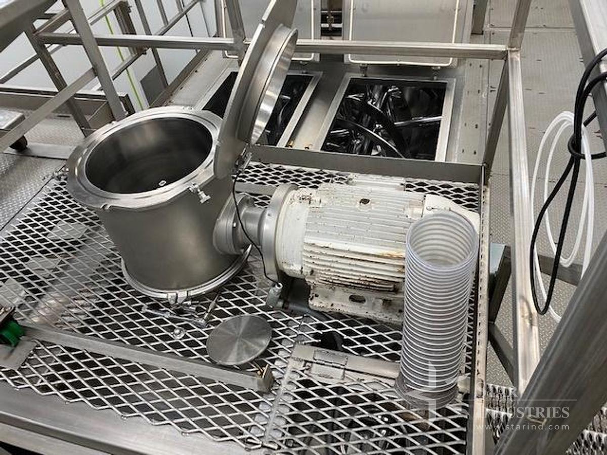 Used 1000 LITER S.S. CONE BOTTOM TANK